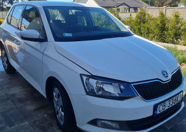 Skoda Fabia cena 23300 przebieg: 190000, rok produkcji 2016 z Bydgoszcz małe 29